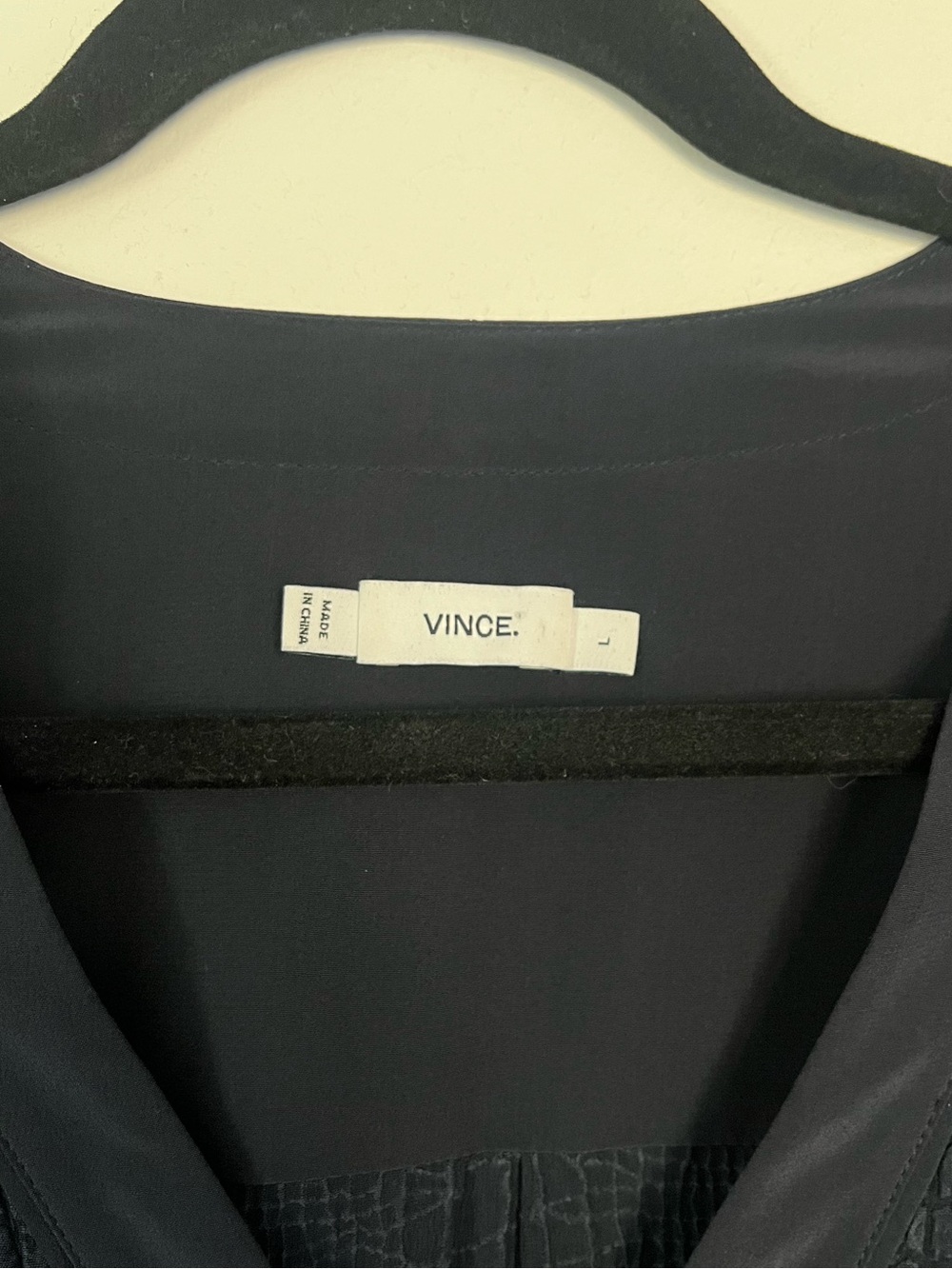 Vince Textured dark Navy Button Front Blouse - Picture 2 of 5